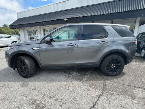 Used 2018 Land Rover Discovery Sport HSE AWD/4WD image 3