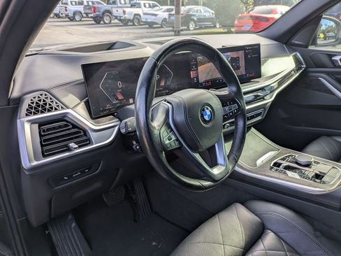 Used 2024 BMW X5 xDrive40i w/ Premium Package image 14