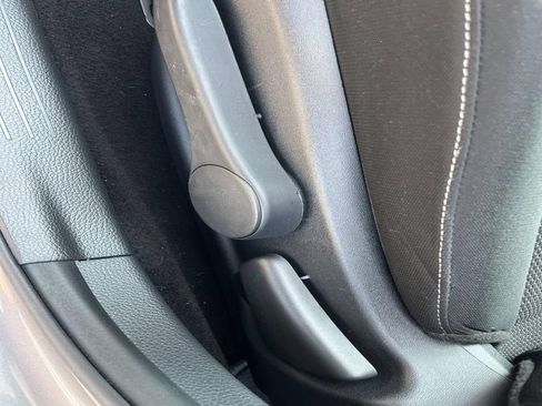 Used 2018 Nissan Sentra S w/ S Midnight Style Package FWD image 28