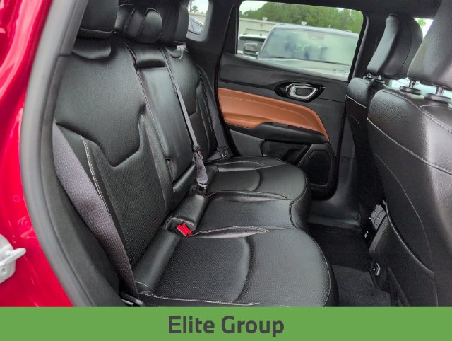 Certified 2025 Jeep Compass Limited w/ Elite Group AWD/4WD image 30