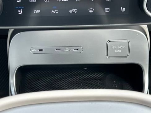 New 2026 Hyundai Ioniq 9 SEL image 25