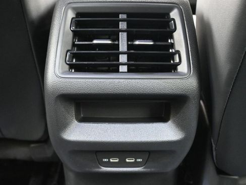 New 2026 Volkswagen Tiguan SE R-Line image 21