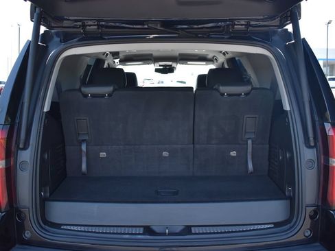 Used 2020 Chevrolet Tahoe LT RWD image 11