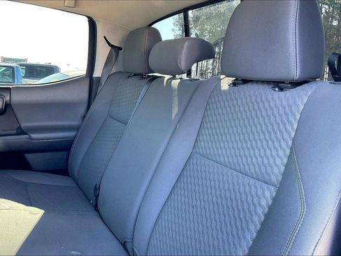 Used 2023 Toyota Tacoma SR5 w/ Technology Package image 5