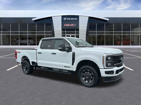 Used 2024 Ford F250 XL w/ STX Appearance Package image 7
