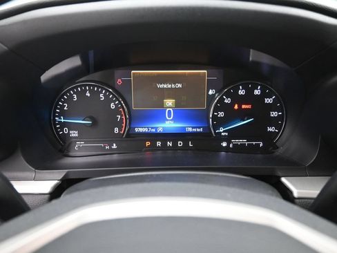 Used 2021 Ford Explorer XLT w/ Equipment Group 202A RWD image 6