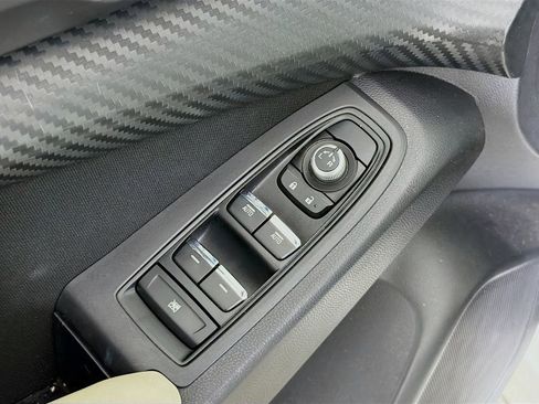 Used 2023 Subaru Ascent Premium w/ Convenience Package image 20