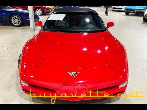 Used 2003 Chevrolet Corvette Convertible w/ Preferred Equipment Group1 image 6