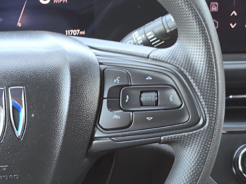Used 2026 Buick Envista Preferred FWD image 24