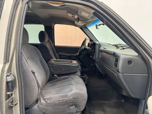 Used 2002 Chevrolet Silverado 1500 LS w/ Off-Road Pkg image 14