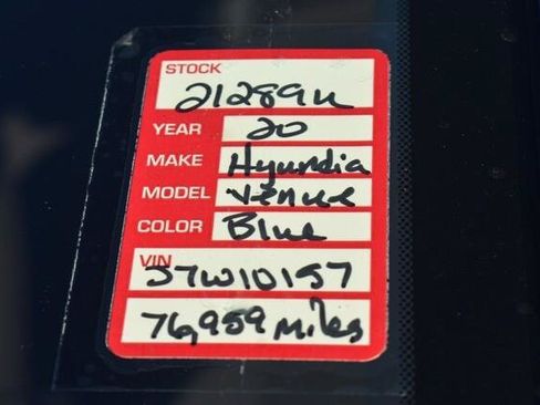Used 2020 Hyundai Venue SEL FWD image 41