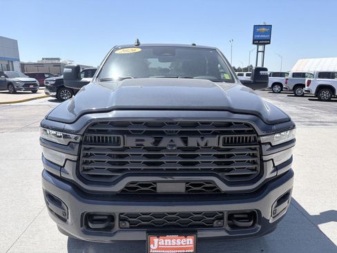 Used 2026 RAM 2500 Big Horn AWD/4WD image 3