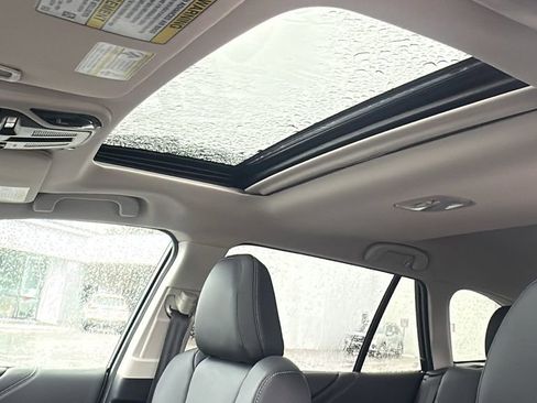 New 2025 Subaru Outback Limited w/ Popular Package #2 image 8