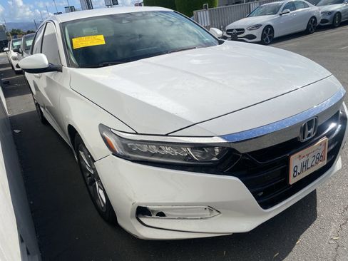Used 2019 Honda Accord LX image 2