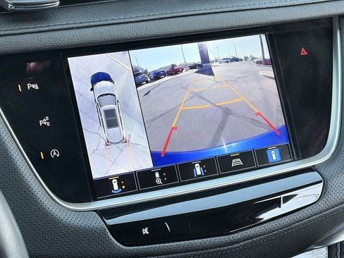 Certified 2023 Cadillac XT5 Sportv w/ Technology Package image 28