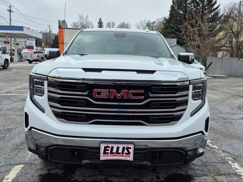 Used 2023 GMC Sierra 1500 SLT w/ SLT Convenience Package image 2