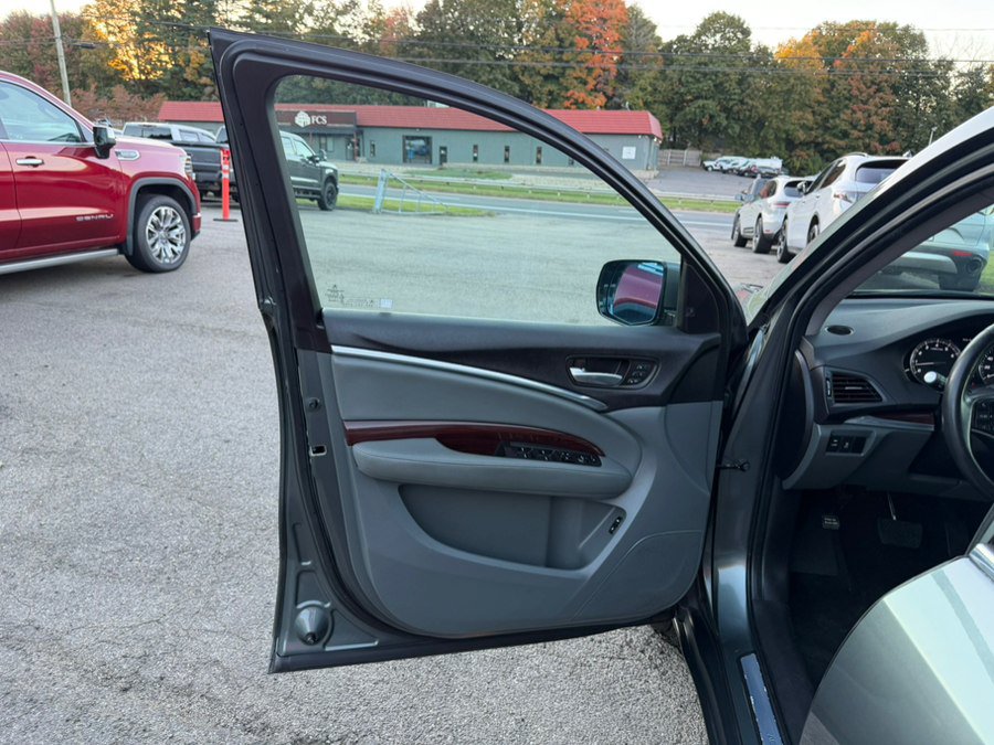 Used 2015 Acura MDX w/ Technology Package AWD/4WD image 14
