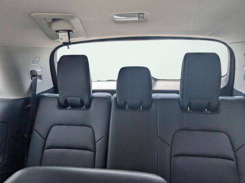 Used 2025 Nissan Pathfinder SL AWD/4WD image 20