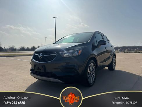 Used 2018 Buick Encore Preferred image 1