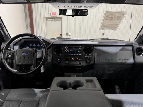 Used 2011 Ford F250 XL w/ PWR Equipment Group RWD image 20