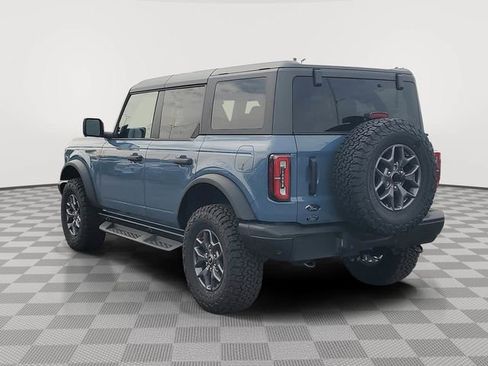 New 2025 Ford Bronco Badlands image 3