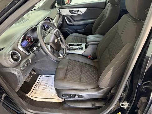 Used 2021 Chevrolet Blazer LT FWD image 15