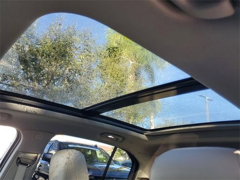 Certified 2023 Cadillac XT4 Luxury image 20