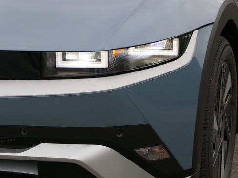 New 2026 Hyundai Ioniq 5 SEL image 7