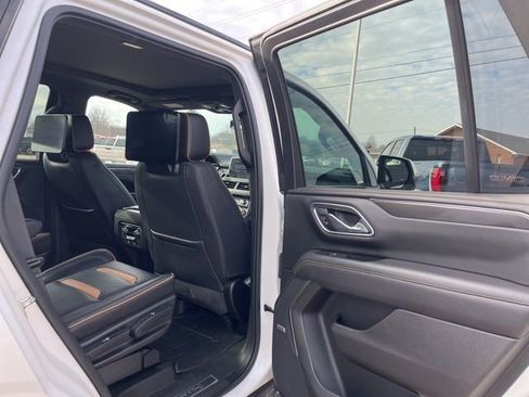 Used 2021 GMC Yukon AT4 w/ AT4 Premium Plus Package image 19