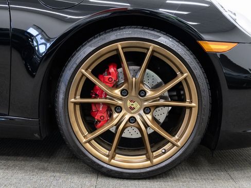 Used 2018 Porsche 911 Carrera image 20