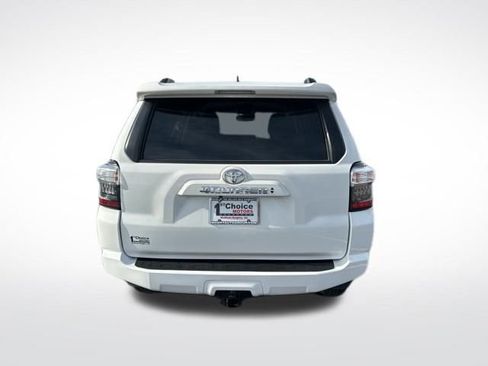 Used 2024 Toyota 4Runner SR5 image 5