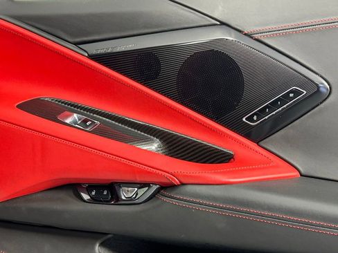 Used 2024 Chevrolet Corvette Stingray Premium Conv w/ Z51 Performance Package image 15