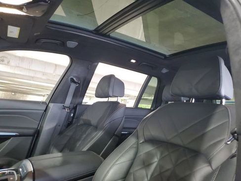 Used 2023 BMW X7 xDrive40i w/ Executive Package AWD/4WD image 21