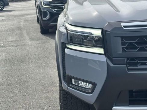 Used 2025 Nissan Frontier PRO-4X w/ Tow Package image 10