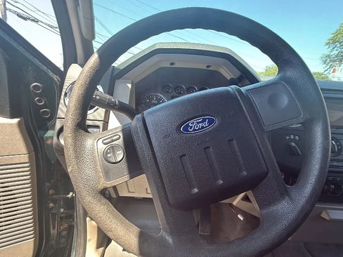 Used 2010 Ford F250 Lariat AWD/4WD image 17