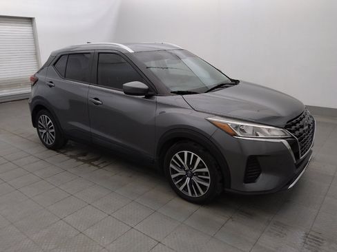 Used 2022 Nissan Kicks SV FWD image 11