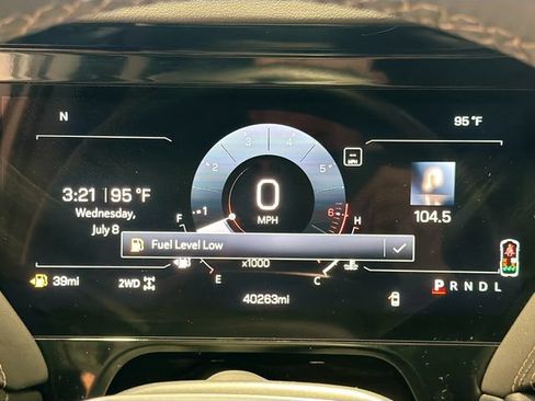 Certified 2025 GMC Yukon XL AT4 w/ AT4 Premium Package AWD/4WD image 10