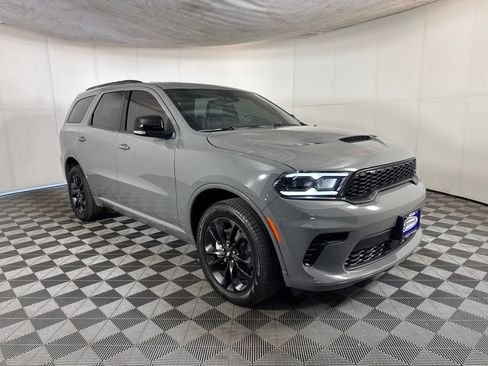 Used 2026 Dodge Durango GT AWD/4WD image 3