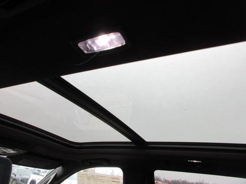 New 2026 GMC Yukon Elevation w/ Elevation Premium Package image 14