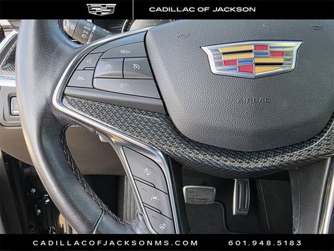 Certified 2022 Cadillac XT5 Sportv image 28