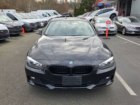 Used 2015 BMW 328i xDrive Sedan AWD/4WD image 2
