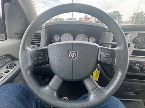 Used 2008 Dodge Ram 1500 Truck SLT image 10