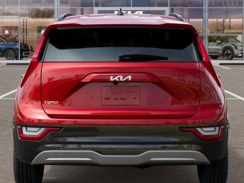 Certified 2025 Kia Niro Wave w/ Wave Preserve Package FWD image 13