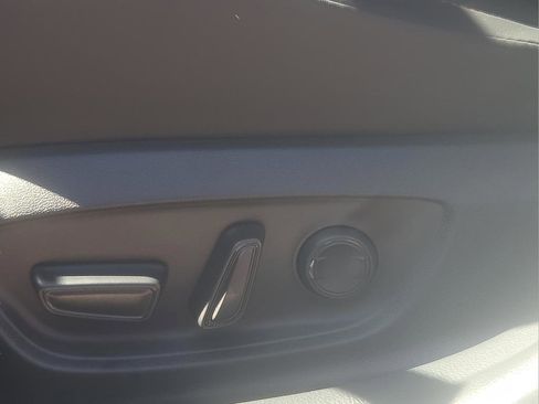 New 2026 Toyota Prius Plug-In Hybrid image 19