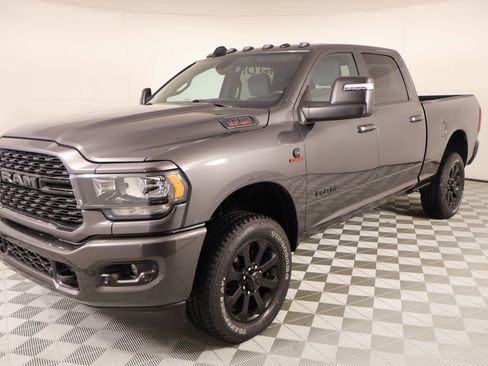 Used 2024 RAM 2500 Big Horn w/ Night Edition image 10