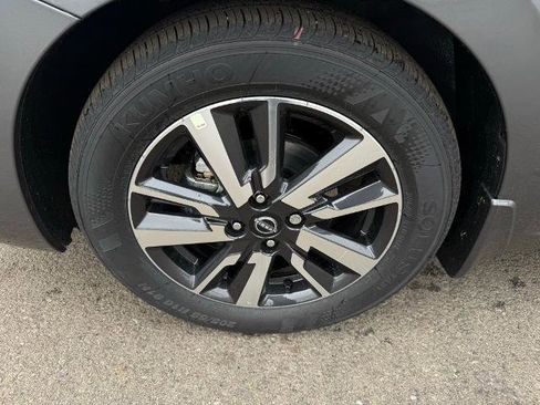 New 2025 Nissan Versa SV w/ Trunk Package image 8