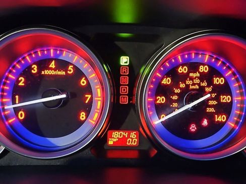 Used 2011 MAZDA CX-9 Grand Touring w/ Moonroof & Bose Audio Pkg image 13