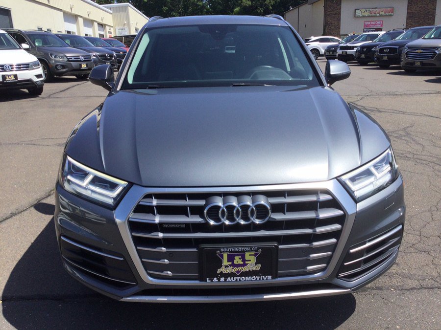 Used 2018 Audi Q5 2.0T Premium Plus w/ Premium Plus Package AWD/4WD image 3