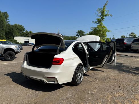 Used 2016 BMW M3 RWD image 30