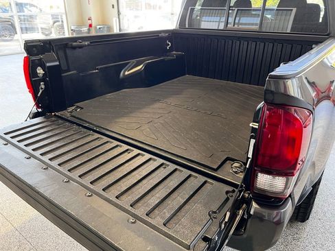 Used 2021 Toyota Tacoma SR image 16